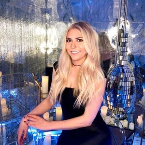 Meet your Posher, Lacey